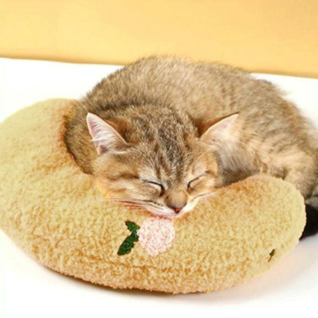 DayForMe 楽天市場店のピロー クッション 柔らかい 犬 猫 枕 抱き枕 2個セット 枕 あごのせ U字型枕 ねこ ネコ 2個セット いぬ まくら 犬の枕 猫の枕 あごのせ猫枕 添寝枕 ドッグ 犬用まくら 月の形 ペット枕 もちもち 可愛い 小型犬 ペット用 ソフト 猫用 ペット用品 ギフト｜アングル2