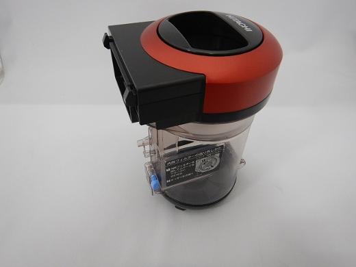 メーカー：日立★★★ お届け先地域により、納期が異なります。お問合せ専用フォームからのご相談/お問合せ賜ります。★★★■日立CV-SP900J-003の参考情報　【対応機種】CV-SP900J※本商品のご返品・キャンセル・交換は受け付けておりません。型番などご確認の上、お買い求め間違いのございませんようお願い申し上げます。＊参考情報は万全を保証致しかねます。正確な情報はメーカーサイト等にてご確認下さいませ。■その他・家電周辺の事なら いーぐる にお任せ下さい!■いーぐるでは、インターネット上での販売を1999年より開始し、法人、個人、官公庁様など、多くのお客様へ納入させて頂いております。当社は、販売のみではなく、別部門にてレンタルも行っておりますので、お客様の 「実際のご利用時の疑問」 に対して、豊富な知識と経験を持ったプロがご対応させて頂きます。モチロン!ご注文前に気になる、即納可否などの正確な納期 や、プレゼント/再販/工事/稟議中/入札案件等、「注文は先の予定」の個別のご相談についても、事前お問合せフォームよりご連絡を頂ければ、逐次、担当者よりご連絡をさせて頂きます。「即納」等の表記がある商品を除き、当店の商品はメーカーからの取り寄せとなります。ご注文をいただいてから商品の手配をいたしますので、欠品・生産完了などの理由から商品のご用意ができず、ご注文をキャンセルとさせていただく場合がございます。他店舗併売の為、売切の場合がございます。ご了承下さいませ。※運賃の高騰に伴い沖縄・離島・一部地域についてはご注文をお断りさせていただく場合がございます。あらかじめご了承ください。いーぐる楽天市場店 TOP - 【その他・家電周辺★】 - 日立 - 日立 CV-SP900J-003 【その他・家電周辺★】　●製品名称：日立【その他・家電周辺★】 掃除機【CV-SP900J】用ダストケースCV-SP900J-003　●更新日時：7月12日(水) 05:06　(本商品ページの作成・更新時刻)