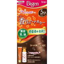 密着染め、アロマの香りの白髪染め。 ●退色しにくい白髪用液状タイプ。 ●アルギニン配合で毛髪内部までしっかり染まります。 ●ツンとしたニオイが気にならない無香料タイプ。 ●ハイトリートメントタイプでシットリしなやかな染め上がり。 ●伸びが良く、タレにくい乳液タイプなので全体染めに最適。 ●容量:乳液タイプ。40g+60ml。 ●深いナチュラリーブラウン。 ●医薬部外品。 ●ご使用の際は必ず使用説明書をよく読んで正しくお使いください。 ●ヘアカラー(医薬部外品)は、使用上の注意をよく読んで正しくお使いください。 ●今までにヘアカラーでかぶれたことのある方は、絶対に使用しないでください。 ●ヘアカラーをご使用の前には、毎回必ず皮膚アレルギー試験(パッチテスト)をしてください。