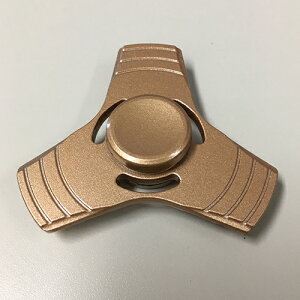 ハンドスピナー ゴールド デルタウィング オムニスタイル