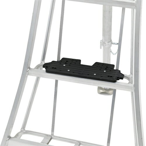 【法人限定】三脚用ステップ KWAZF1 ALINCO