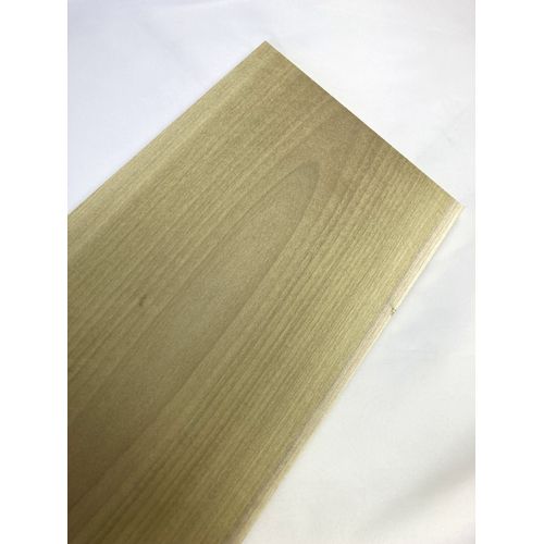 自由工作、木工作、彫刻や版木などに使用されます。 ●国産。 ●材質は緻密で均質。軽軟材で、切削などの工作は極めて容易。 ●狂いは少ない。材の保存性は低い。 ●約200×9×150mm。 ●天然素材の為、商品によって木目が異なります。また、記...