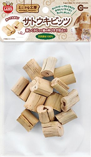 甘い香りのサトウキビを可愛いサイズにカットして袋に詰め込みました。 商品サイズ:110×25×190mm。原材料:サトウキビ。 本商品はペット用の商品です。パッケージ・内容等予告なく変更する場合がございます。予めご了承ください。