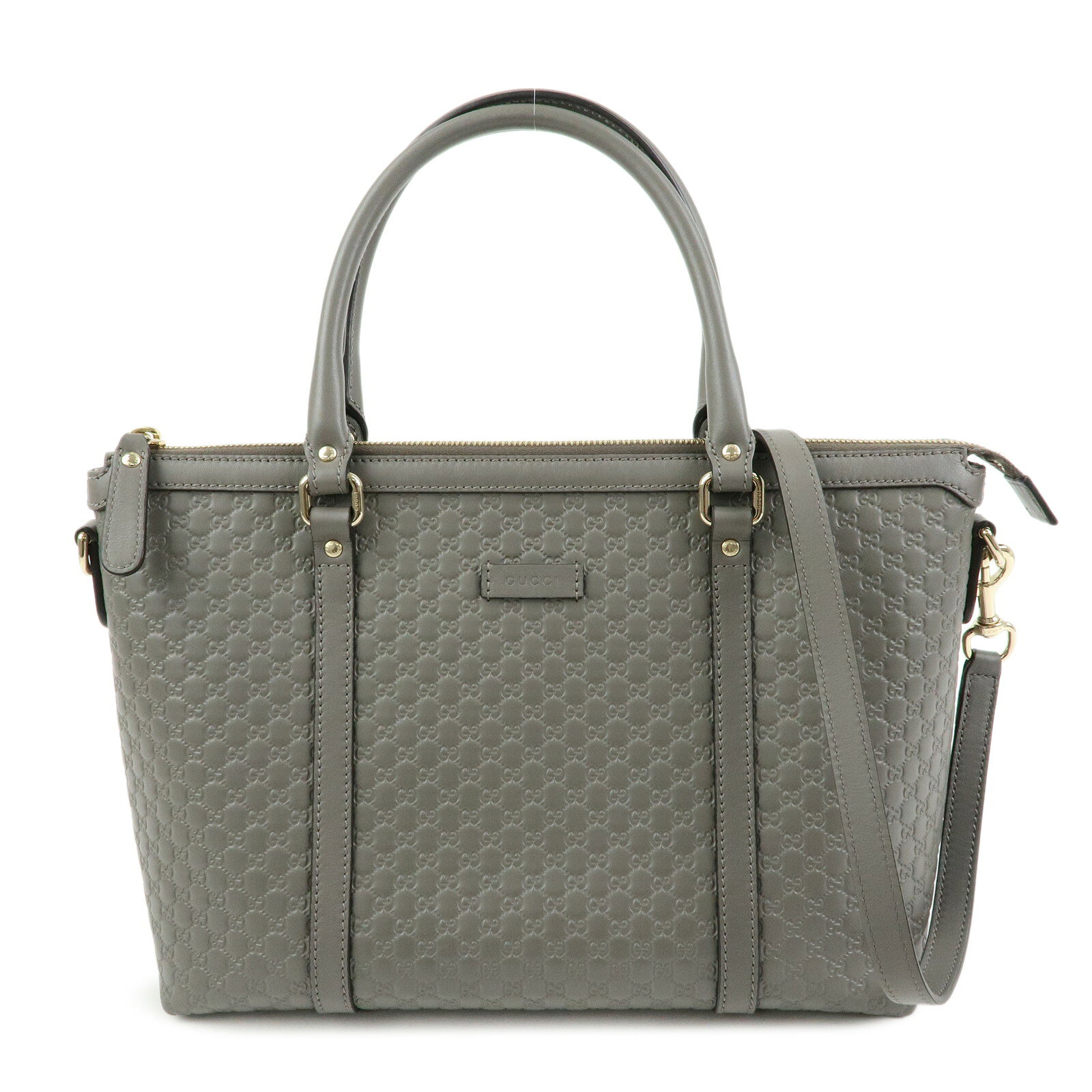 詳細情報 商品名 GUCCI グッチ マイクログッチシマ 2WAYバッグ ショルダーバッグ レザー グレー 449656【中古】【超美品】【送料無料】【返品可】 型番 449656 シリアル - カラー グレー サイズ W：35cm(13.78") H：22.5cm(8.86") D：12cm(4.72") 【ショルダーストラップ長】108-118cm(42.52") 【総重量】 0.68 kg ※実測値となります。多少の誤差はご容赦ください。 素材 マイクログッチシマレザー 仕様 【外側】: -, 【内側】: ポケットx2、ファスナーポケットx1 付属品 ストラップ 参考定価 - 商品ランク 【A+】 ランク表はこちら 状態 ----------------------------------------■外側 (傷・擦れ) 擦れ(汚れ・変色) -(匂い) -(その他) 型崩れ ----------------------------------------■内側 (傷・擦れ) 擦れ(汚れ・変色) -(匂い) -(その他) - 管理番号 40162-4 注意事項 ■店頭商品及び他ECサイトと在庫を共有しているため、ご注文のタイミングによっては商品をご用意できない場合がございます。■お使いの端末やディスプレイの種類により実際の色合いと異なって見える場合がございます。 グッチの全アイテムをCHECK バッグの全アイテムをCHECKGUCCI グッチ マイクログッチシマ 2WAYバッグ ショルダーバッグ レザー グレー 449656【中古】【超美品】【送料無料】【返品可】