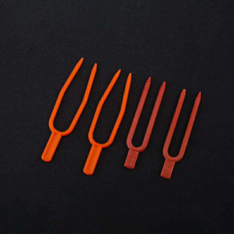 園芸クリップ 100個セット フォーク 植物 茎 蔓 つる 固定 誘引 留める 地面 土 ガーデニング用品 農業..