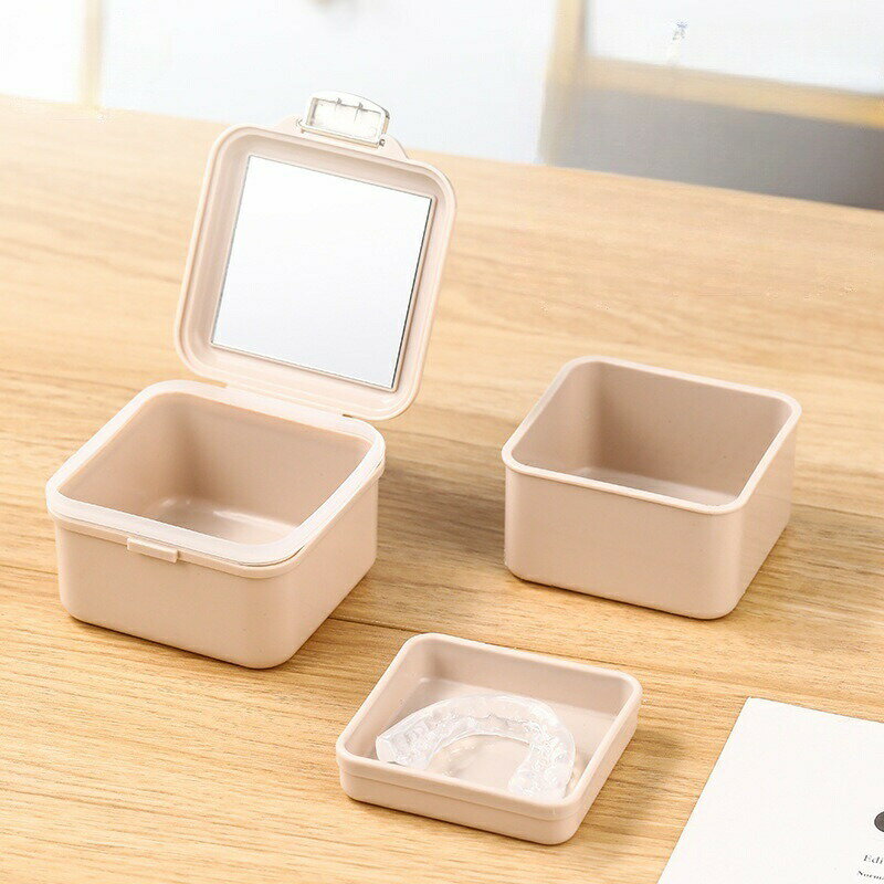 コンタクトレンズ用マウスピース洗浄ケースです、矯正器具収納ケースです、入れ歯浸漬ケースです、マウスピースホルダー携帯ケースです、旅行用マウスカバーケースです、密封防菌マウスピースケースです、エコ素材の洗浄ケースです、多機能マウスカバー収納ケースです