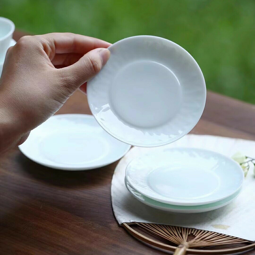 青白磁 小皿 豆皿 コースター 丸型 円型 彫刻 茶杯托 茶托 白い おしゃれ ソーサー 受け皿 小皿 ミニ トレー トレイ アクセサリー収納 小物入れ ティートレー 茶道具 茶芸 茶席 中国茶器 テーブルウエア プレゼント ギフト