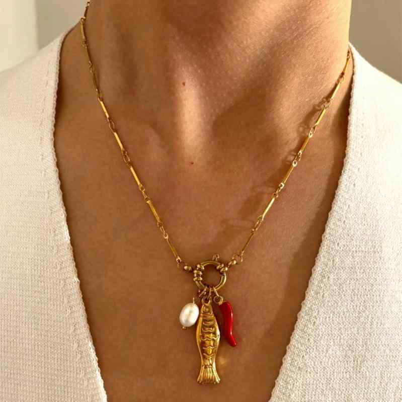 ネックレス レディース 18Kゴールドメッキ ステンレス 錦鯉 唐辛子 淡水パール モチーフ ゴールドカラ..