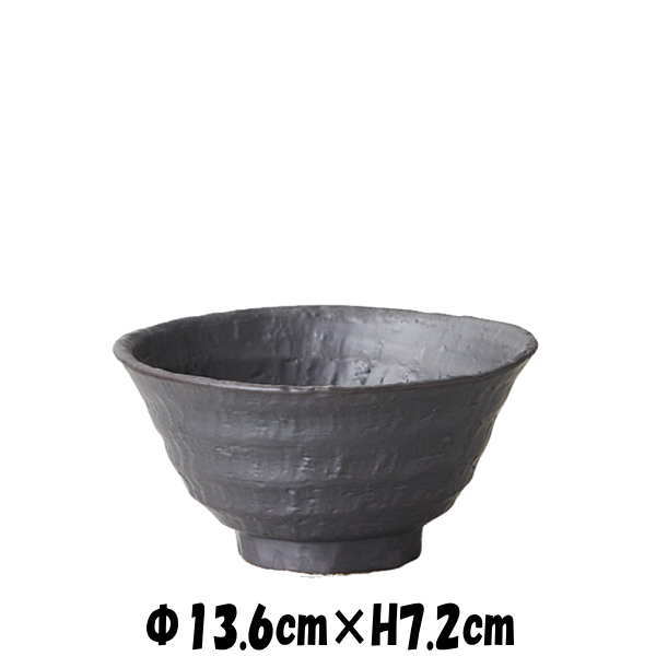 サイズ &nbsp;φ13.6cm×H7.2cm &nbsp;カラー &nbsp;画像参照※画像と実際ではモニターや光の加減で多少色合いが異なる場合があります。 &nbsp;素材 &nbsp;磁器 &nbsp;取り扱い &nbsp;電子レンジ○、食洗機○、直火×、 オーブン× &nbsp;用途＆特徴 &nbsp;どんぶり・ご飯茶碗としてはもちろん、お鍋のとんすい・銘々皿・取り皿としてもいかがでしょうか？また、セット料理のそば・うどん等のミニ麺鉢としてや、炊き込みご飯や火薬ご飯等のミニ丼としても使えます。 &nbsp;商品別称 &nbsp;ライスボウル