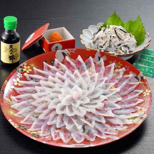 関とら本店 とらふく刺身セット とらふぐ刺身135g とらふぐ皮60g 菊盛り てっさ フ...