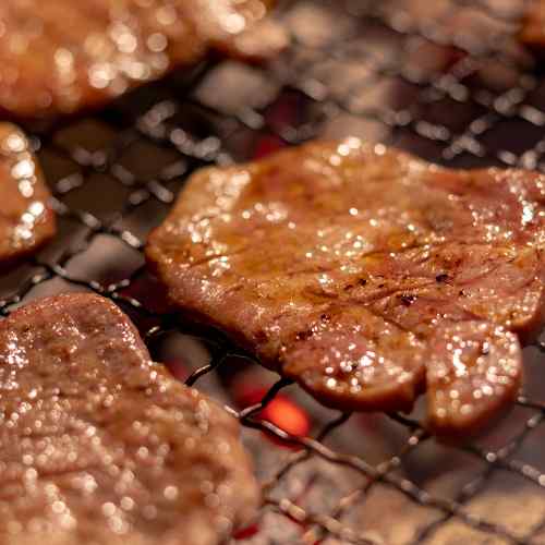 茨城県産 常陸牛 焼肉 カタロース 1.1kg 大容量 霜降り 極上肉 牛肉 お取り寄せ グルメ ギフト 贈答用 ddiissmm-10041071 DISM & Co. サンプル画像2