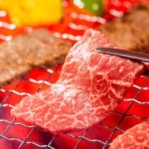 神戸牛 モモ 焼肉用 350g 兵庫県産 黒毛和種 但馬牛 肉の甘み 芳醇な香り 高級牛肉 ギフト 贈答 内祝い お祝い 誕生日 ご褒美 ddiissmm-10040648 DISM & Co. サンプル画像3