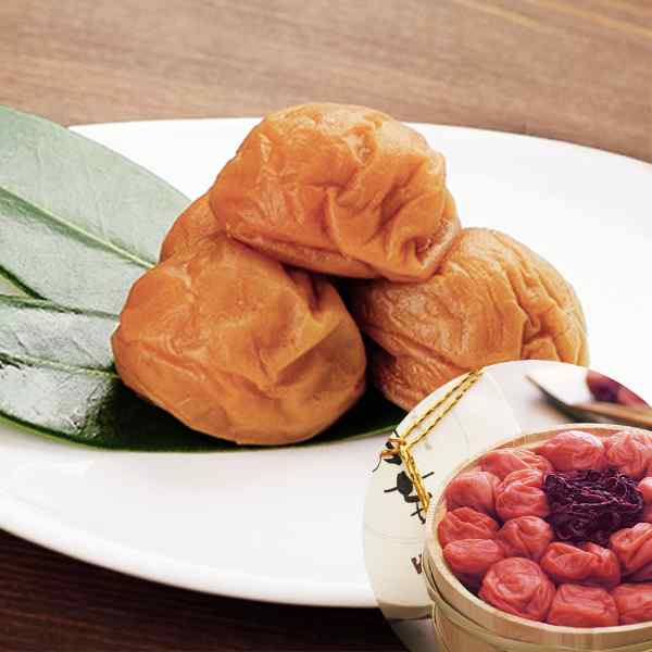 【エントリーでP5倍★更に！クーポン配布中】 紀州南高梅 梅干し はちみつ 600g 和乃華 木樽入り 高級 ギフト 贈り物 プレゼント お中元 お歳暮 内祝い 贈答用 塩分8% 完熟 国産 紀州農園 御祝 御礼 お返し グルメ