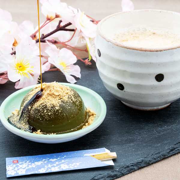奈良 吉野本葛 和スイーツ 4種セット 亀久堂 くず餅 抹茶 わらび餅 水ゼリー ギフト 詰め合わせ 高級 常温 和菓子 贈り物 お中元 お歳暮 お祝い 手土産 内祝い お返し プレゼント 敬老の日 ddiissmm-10046971 DISM & Co. サンプル画像3