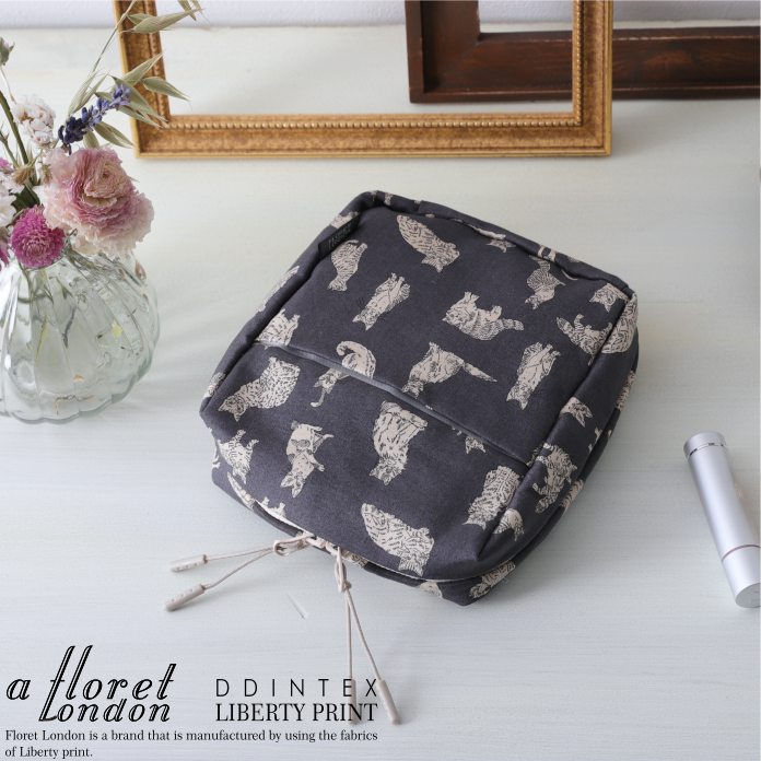 スクエアポーチ リバティプリント 使用 15×8cm 小物入れ マチ付き サニタリーポーチ コスメポーチ 化粧ポーチ ギフト コンパクト かわいい おしゃれ 日本製 花柄 コットン 綿【フローレットロンドン】【返品・交換不可】