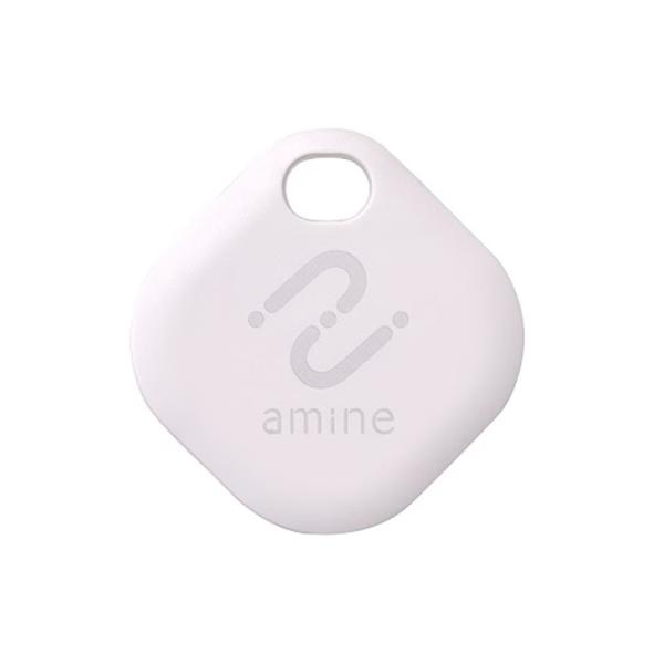 スマホの「探す」アプリで探し物・忘れ物を見つけるiPhoneの「探す」アプリから荷物のありかを探せるタグ型のスマートトラッカーです。専用アプリ・ソフトのダウンロードは不要。鍵、財布、旅行バッグ、パソコンケースなど、失くしたくないものに付属させておくと、置き忘れや紛失した際、探しやすくなります。BluetoothでiPhone/iPadと連携し、標準搭載されている「探す」アプリに登録するとトラッカーの位置が地図上に表示され、位置情報を特定することができます。使い方はかんたん3ステップ電源ボタンを押す ＞ iPhone・iPadの『探す』アプリに登録 ＞ 大切な荷物に付ける の3ステップのかんたん設定。位置情報はアプリからいつでも調べることができます。電池交換で繰り返し使える電池交換で繰り返し使えます。交換用のコイン型リチウム電池（CR2032）は家電量販店やドラッグストアなどで購入できます。対応機種 ・iPhone 7以降のモデル ・iPad Pro、iPad 第5〜10世代、iPad Air 第2〜6世代、iPad mini 第4〜6世代 対応OS ・iOS 18 / 17 / 16 ・iPad OS 18 / 17 / 16 ※対応OSはいずれも日本語OSに限ります。 アラーム音量 約60dB 防水機能 IP65 電池種類 電池交換タイプ（ボタン電池：CR2032） 電池寿命 最大10カ月 * *バッテリーの稼働時間は接続状態での最大値です。音を頻繁に鳴らすなどご利用方法によっては稼働時間が短くなります。 動作時環境条件 温度：5℃〜35℃ 相対湿度：20%〜80%（ただし、結露なきこと） 保管時環境条件 温度：10℃〜50℃ 相対湿度：10%〜90%（ただし、結露なきこと） 外形寸法（幅×奥行×高） 33×33×7.5mm（本体のみ、突起部を除く） 質量 8.2g（本体のみ） 環境配慮事項 EU RoHS指令準拠（10物質） 付属品 お試し用ボタン電池（製品本体に入っています）