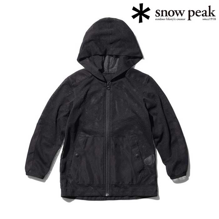 メーカー希望小売価格はメーカー商品タグに基づいて掲載しています[ snow peak (スノーピーク) ] Kids Insect Shield Parka　JK-22SK001 (キッズ) 【 snow peak (スノーピーク) 】 スノーピークは厳しい自然での検証に裏打ちされたハイスペックな製品群を提供する キャンプ・登山・アパレルを中心としたアウトドアブランドです。 1980年代にキャンプ事業をスタートさせ、機能的で、美しく、頑丈なキャンプ道具を次々と世に送り出し、 日本のオートキャンプブームを牽引してきました。 Info メッシュの透け感さえモダンな印象に。デザイン美と使いやすさを追求したインSnow Peakの夏の定番｢Insect Shield｣シリーズを、今季はリサイクル素材にアップデートしました。メッシュ素材なので通気性に圧倒的に優れていていて、暑い夏にも快適さをキープします。さらにインセクトシールド加工によって防虫性が付与されており、自然と触れ合うキャンプやトレッキングで効果を発揮します。素材は、布帛（ふはく）部分とメッシュ部分ともに、100%リサイクルポリエステルを使用しています。 MADE IN VIETNAM Fablic 100% POLYESTER ＝＝＝＝＝＝＝＝＝＝＝＝＝＝＝＝＝＝ 透け感：メッシュ部分あり 裏地：なし 伸縮性：なし 光沢感：ややあり 生地の厚さ：薄い ＝＝＝＝＝＝＝＝＝＝＝＝＝＝＝＝＝＝ Size(平置き：約) (4)肩幅38cm/身幅46.5cm/着丈63.5cm/袖丈55cm/袖幅20cm/裄丈74cm ※サイズに関しては商品により1〜2cmの誤差が発生する場合がありますので、予めご了承ください。 Attention ※掲載写真はパソコンのモニターによって実物と色味が異なる場合がございます。 ※商品は実店舗での販売もしておりますので、タイムラグにより在庫数のずれが生じる場合がございます。 万が一品切れの場合は誠に申し訳ございませんが、何卒、ご容赦の程お願い申し上げます。 Coordinate