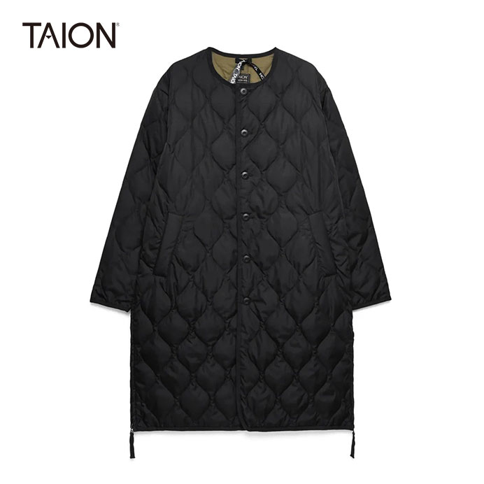 メーカー希望小売価格はメーカーサイトに基づいて掲載していますTAION/タイオン MILITARY CREW NECK LONG DOWN JKT/ミリタリー クルーネック ダウンコート 104BML-1LONG 　 SIZE (平置き：約) S 着丈100cm/肩幅52cm/身幅55.5cm/袖丈59cm M 着丈102cm/肩幅53cm/身幅58.5cm/袖丈60cm L 着丈104cm/肩幅54cm/身幅61.5cm/袖丈61cm ・メーカーサイトよりサイズ表記を引用しています。 ・サイズ寸法（実寸）は「実際の商品を平置きにした状態でメジャーにて採寸した寸法」です。 ・ヌード寸法（適合サイズ）とは、「標準的な体の寸法に基づいた商品を作るための基準寸法」です。 ・商品吊り札に記載されているのはヌード寸法（適合サイズ）です。 ・外寸は手で計測しているため、商品によっては若干の誤差（1～2cm）が生じる可能性があります。 　 INFO ご案内 ブランド TAION 商品名 MILITARY CREW NECK LONG DOWN JKT 品番 104BML-1LONG 重量 ― 素材 表地：ポリエステル100% 裏地：ポリエステル100% パイピング：綿100% 中わた：ダウン95% フェザー5% 原産国 ― ご注意事項 商品は他店舗での販売もしておりますので、タイムラグにより在庫数のずれが生じる場合がございます。万が一品切れの場合は誠に申し訳ございませんが、何卒、ご容赦の程お願い申し上げます。