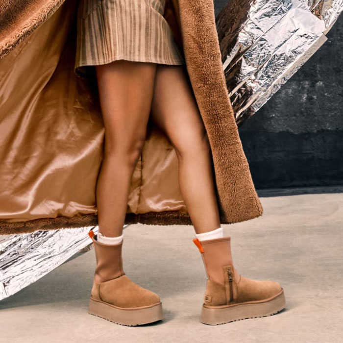 【国内正規販売店】UGG アグ Classic...の紹介画像2