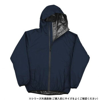 軽量×ストレッチで雨の日も快適に!耐水圧は10000mmH2O以上。透湿防水素材『TPUラミネート(透湿度10000/m2・24h以上)を使用。サイズ3Lサイズ(身長170〜180cm、チェスト・バスト112〜120cm、ウエスト104〜114cm)個装サイズ：24×14×9cm重量個装重量：460g素材・材質ポリエステル、TPU、ラミネートはっ水仕様カラー:ネイビー【上着】サイズ:着丈77、裄丈91、胸囲124フロント止水ファスナー両サイドポケット袖口・裾はパイピング仕様フード左右調節可能ドローコード付き【パンツ】サイズ:総丈113、股下79、ウエスト(L/114、S/66)ウエストゴム仕様左右裾調節ボタン付き生産国中国軽さ・肌触り・動きやすいストレッチ機能!