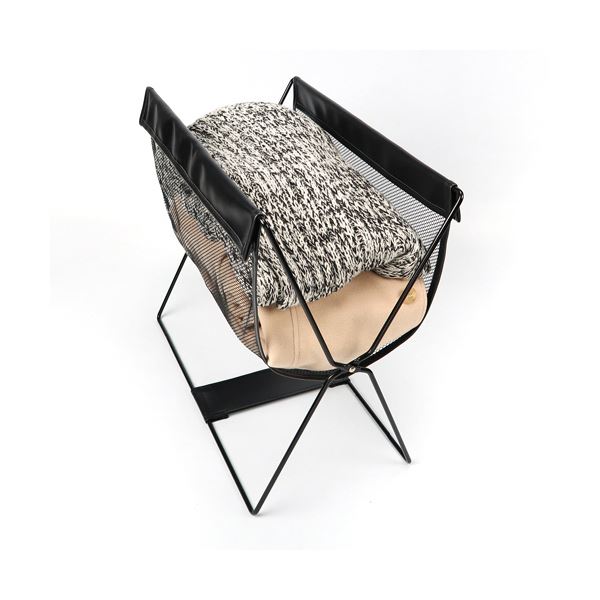 DECO MAISONのストリックスデザイン レザー調ハンモック型メッシュバスケット ブラック SB-058 1個｜アングル3