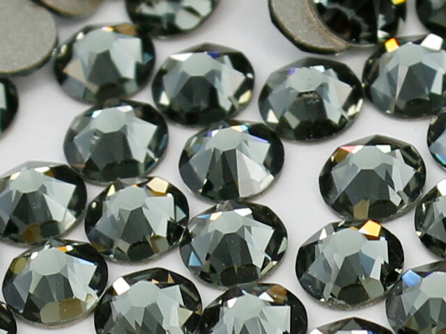 2088 ブラックダイヤモンドss16 (50粒）