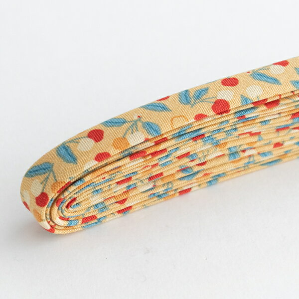 ★50%OFFクーポン★バイアステープ/12mm巾・ふちどり(4ツ折) 37 Cherry bijou 【2.5m巻】【メール便対応】 バイヤステープ/コットン/裾上げ/縁しまつ/縁どり/入園入学 【女の子】【果物】【北欧】【黄色】さくらんぼ かわいい デコレクションズ 韓国