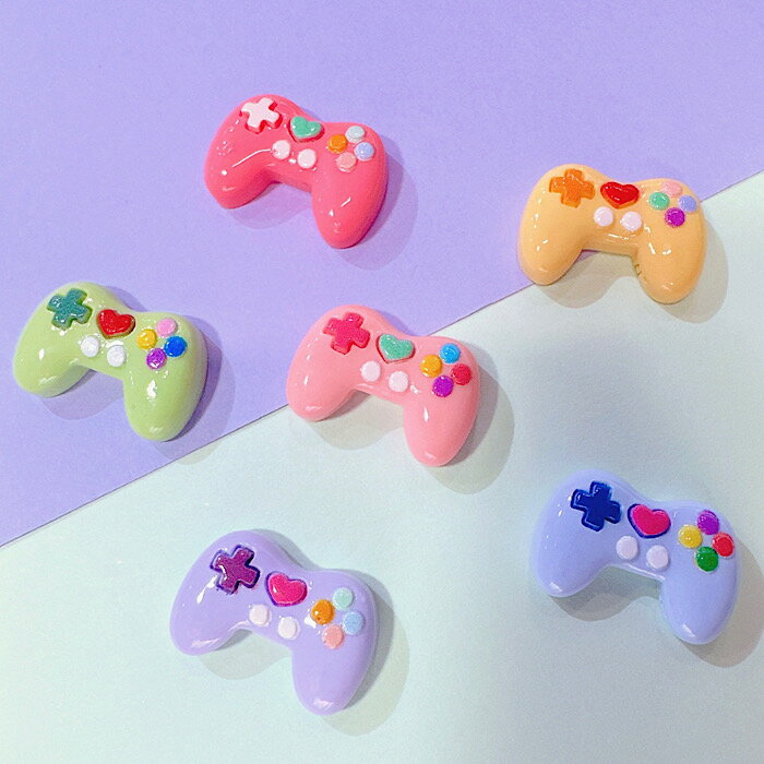 【B905】カラフルコントローラー　デコパーツ DECOPANIC ハンドメイド チャーム パーツ デコレーション..