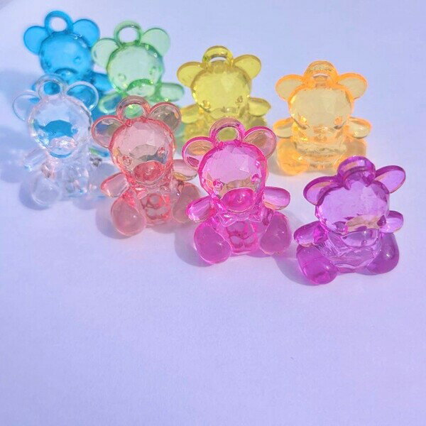 Rakuten - 多面カット キラキラ ベア クマ アクリルチャーム デコパーツ キーホルダー ネックレス キッズアクセサリー チャーム ビーズ デコパーティ 4004