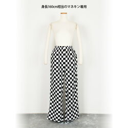 【3日以内に発送】サテンストレッチ素材のブロックチェック柄ストレートワイドパンツ原宿系ファッションレディースゆめかわいい服奇抜派手個性的ダンス衣装コスチュームヒップホップ韓国大きいサイズ180110