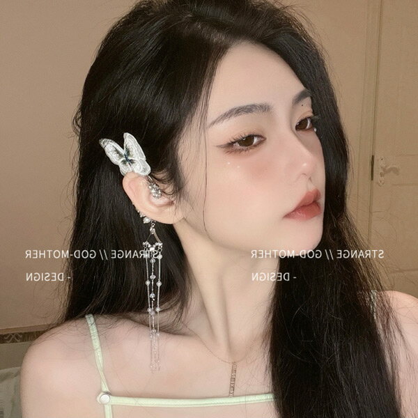 【即納あり】 イヤーフック 蝶々モチーフ パール ロングチェーン ちょうちょ バタフライ ホワイト シルバー