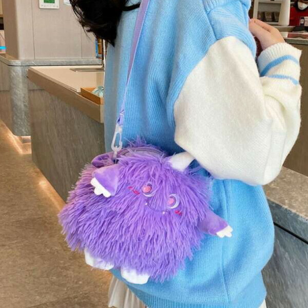 モンスターモチーフ ショルダーバッグ ミニバッグ パープル 紫 ファーバッグ かわいい キッズ ふわふわ バッグ ポシェット 斜め掛け エコファー 個性的 ダンス 韓国ファッション ハロウィン