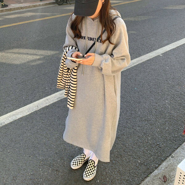 スウェット パーカー ワンピース 裏起毛 ロゴプリント ロングワンピース スリット入り フード付き プルオーバー 長袖 春服 秋服 冬服 秋冬 韓国ファッション 大きいサイズ 個性的 服