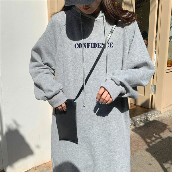 スウェット パーカー ワンピース 裏起毛 ロゴプリント ロングワンピース スリット入り フード付き プルオーバー 長袖 春服 秋服 冬服 秋冬 韓国ファッション 大きいサイズ 個性的 服