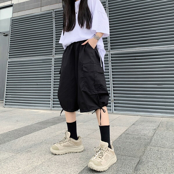 【送料無料】 ハーフパンツ ショート丈 カーゴパンツ ワイド ウエストゴム 黒 紫色 ダンス 衣装 ヒップホップ コスチューム 韓国ファッション 大きいサイズ 個性的 春 夏 秋 パンツ decorative-10011933 サスガヤSHOP旧ダンスDecorative サンプル画像2