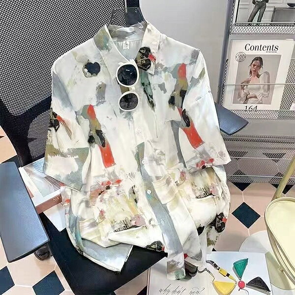 Rakuten - 柄シャツ ペールカラー オレンジ 街並み 工場 廃屋 ペイント ぼかし 半袖 半袖シャツ オーバーサイズ 衣装 コスチューム 韓国ファッション 大きいサイズ 個性的 夏服