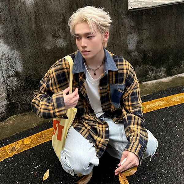 Rakuten - 柄シャツ ネルシャツ ネル生地 チェック チェック柄 起毛 異素材 デニム風 スナップボタン メタル 秋冬 イエロー レッド 黄色 赤 長袖 長袖シャツ オーバーサイズ 衣装 韓国 大きいサイズ 個性的 秋服 冬服