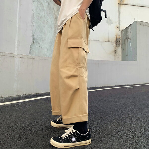 ワイドレッグストレートカーゴパンツ...