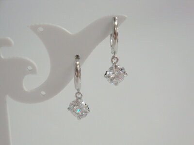ピアス(1粒石)