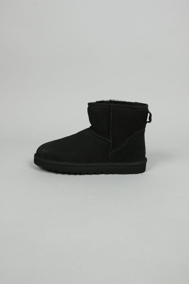 アグ メンズ UGG CLASSIC MINI ブラック【正規取扱店】
