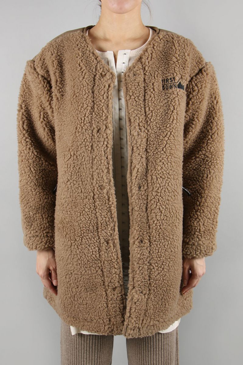 TUMBLING BOA NOCOLLAR COAT-BEIGE(642509L) First Down -Women-(ファースト・ダウン)