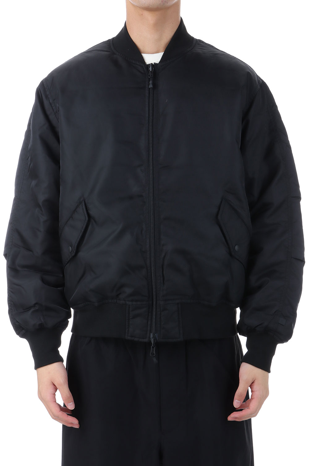 樂天商城 - TECH REVERSIBLE MA-1 INNER DOWN JACKET - BLACK (BW-43025W) DAIWA PIER39(ダイワ ピア39)