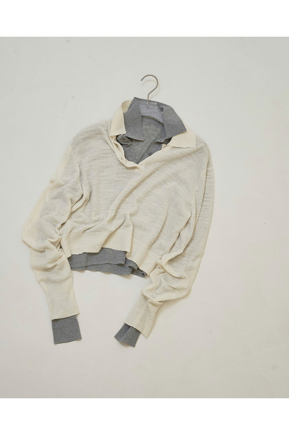 下記のカラーもご用意しておりますDARK GRAYCHOCOLATE商品情報商品名Layered Polo Knit - ECRU (12610508)素材取扱ショップ Intention Line. B.P. Store（インテンション・ライン・ビー・ピー・ストア）〒950-0909 新潟市中央区八千代2-1-2 1FTEL：025-240-4699（平日 11時〜20時 / 土・日・祝日 10時〜20時 ）Mail:deepinsideinc-store@shop.rakuten.co.jpLayered Polo Knit - ECRU (12610508)Todayful(トゥデイフル)