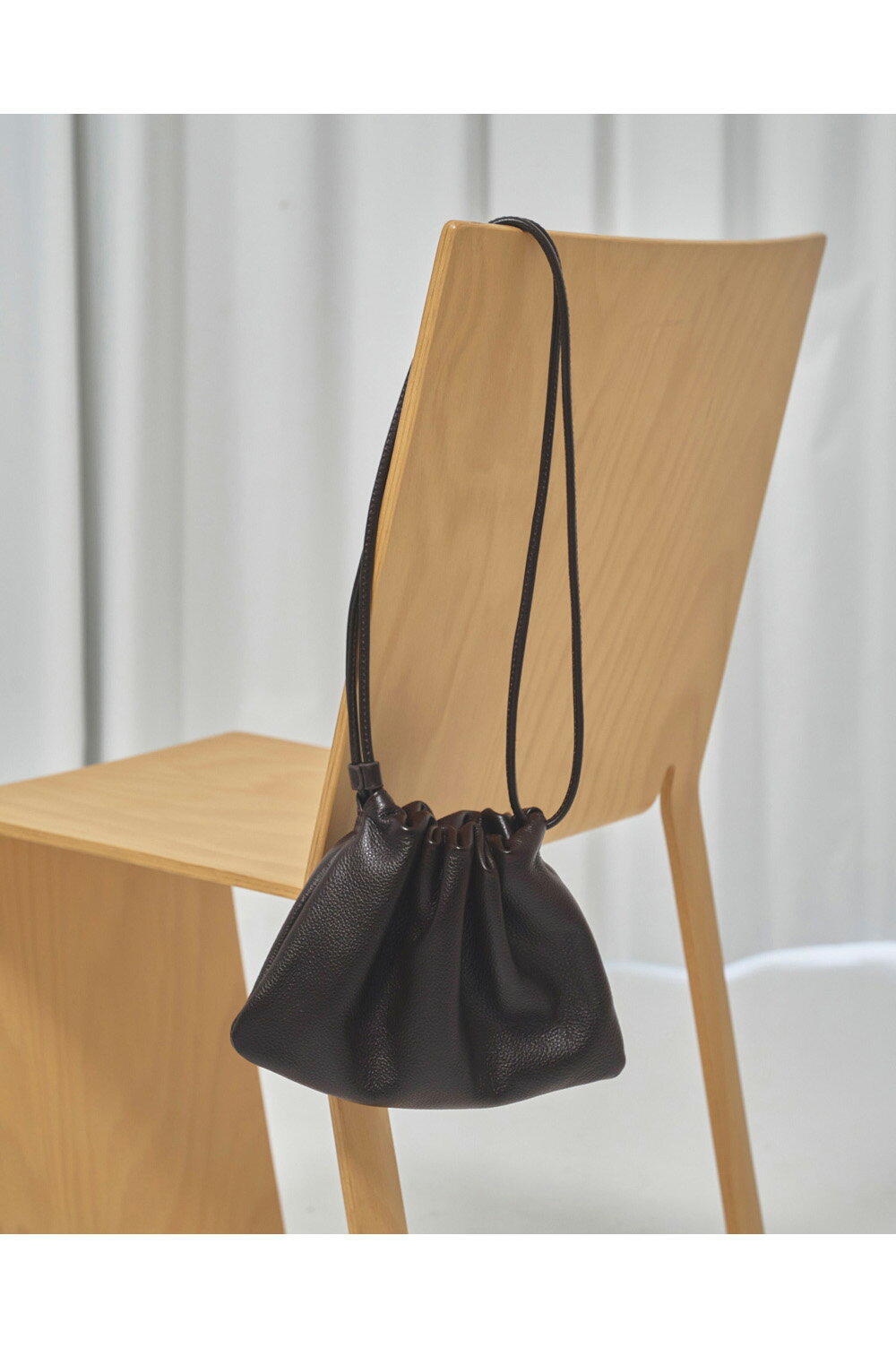 Drawstring Leather Bag - DARK BROWN (12611020) Todayful(トゥデイフル)