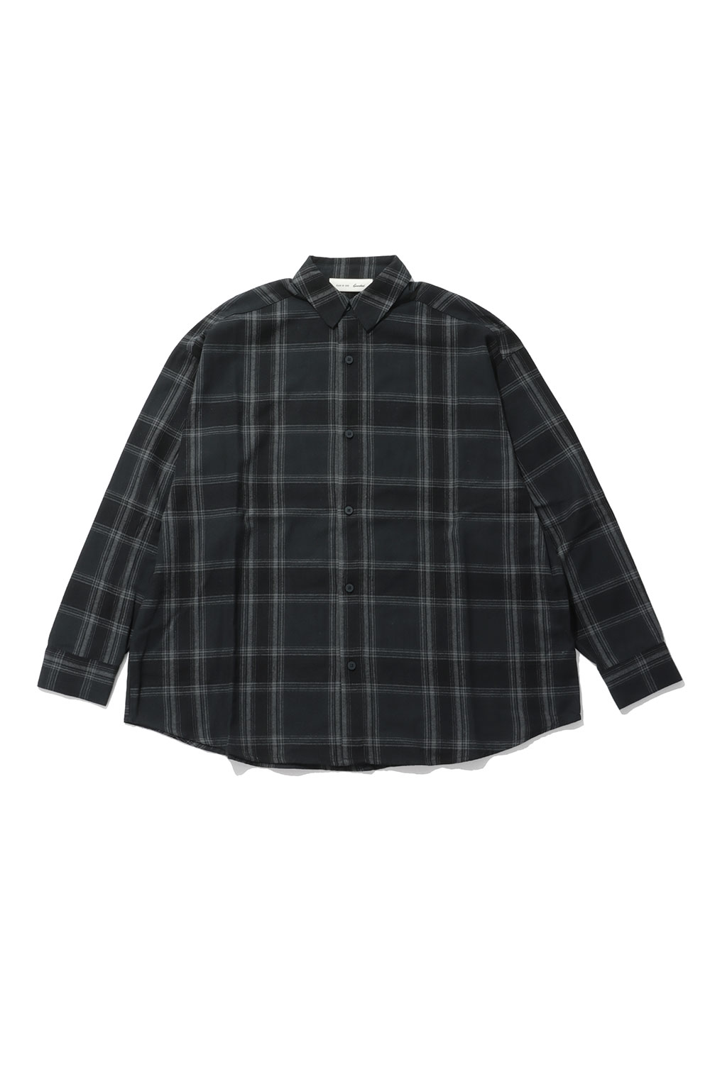 BUTTON UP SHIRT - VINTAGE BLACK PLAID…