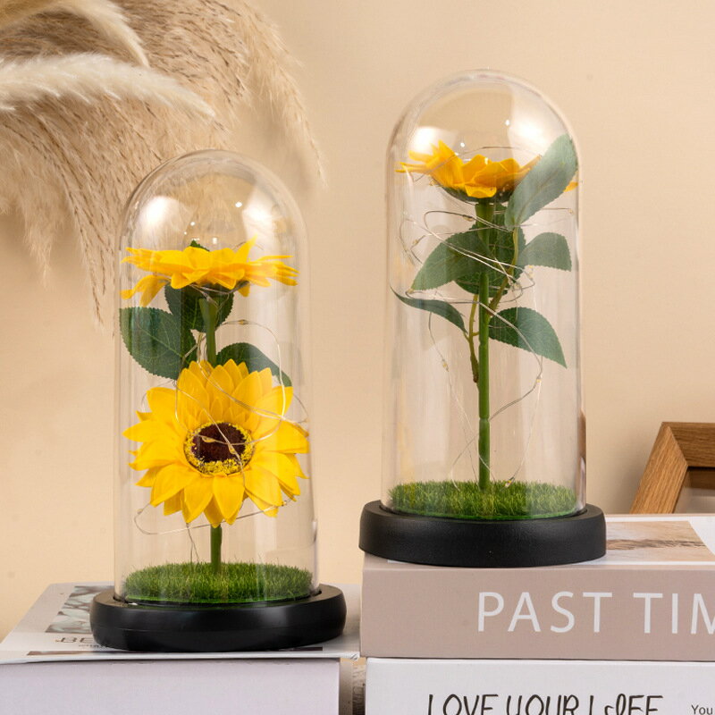 女性へのヒマワリギフト 魅惑的なLEDヒマワリランプ アクリルドームに入った人工ヒマワリ 母の日 記念日 誕生日 クリスマス バレンタインデーのギフトに最適です