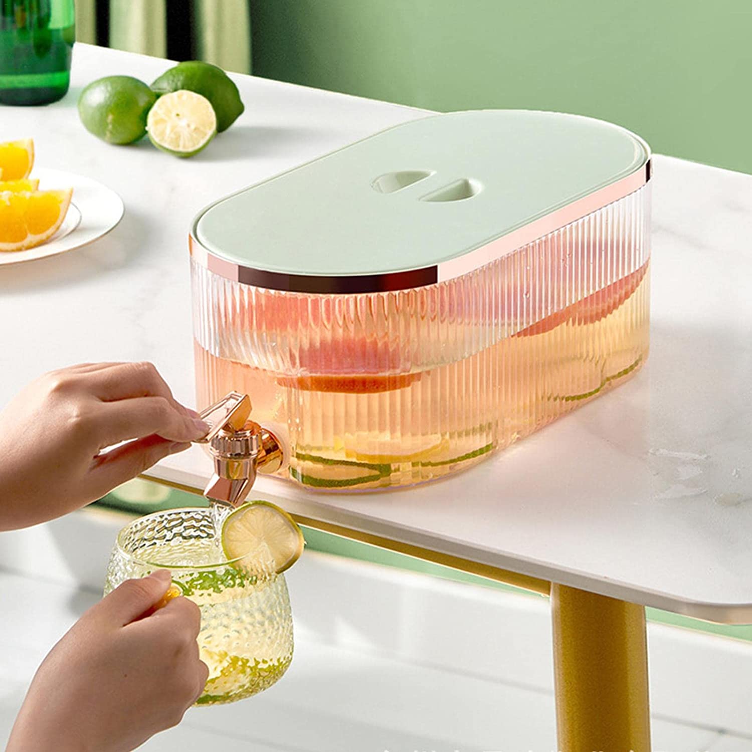 5L冷水筒 冷蔵庫麦茶ポット ポット ドリンクピッチャー 保冷 ピッチャー 冷水筒 蛇口付き フルーツクールウォーターピッチャー 水タンク 麦茶ポット ティーポット 飲料水バケット