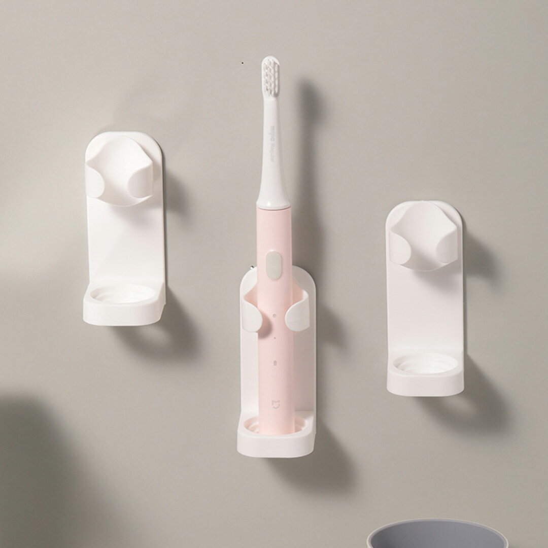 【マラソン限定 クーポン発行中】4個入 電動歯ブラシホルダー 壁掛け 浴室用 粘着式歯ブラシホルダー 歯ブラシオーガナイザー 省スペースで乾燥し続ける 歯ブラシホルダー 電動歯ブラシスタンド マグネット 浴室収納 直径33mm以内