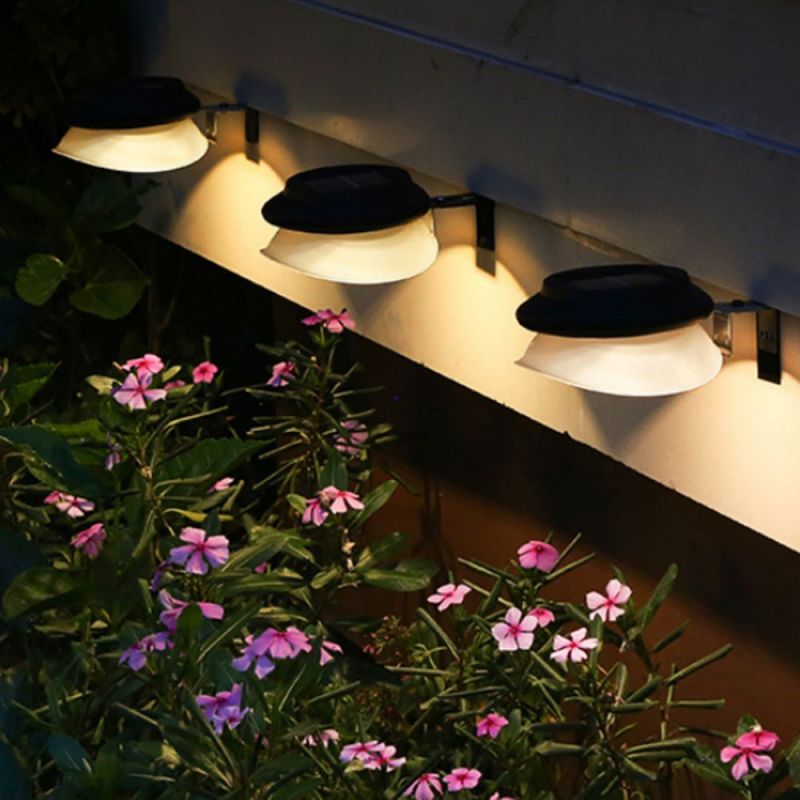 ソーラーウォールライト 柵壁ランプ 屋外のガーデンライト 太陽光発電 ウォールライト 夜間照明 LEDラ..