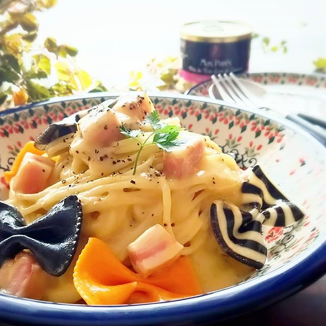 【最高級スペイン産】アーモンド入りフォアグラ(含有率85%)缶詰テリーヌパテペーストリエット